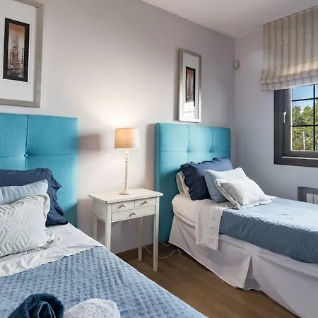 Casakhan, Beautiful Luxury Villa, מארבלה