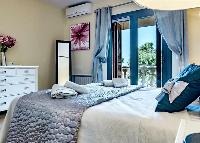 Casakhan, Beautiful Luxury Villa, فيلة